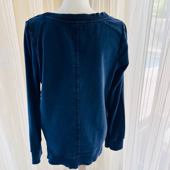 Anthropolgie Saturday Sunday Blue Top, size small over sized - Picture 2 of 9